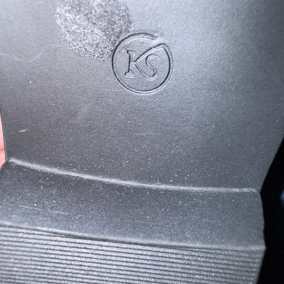 NWOT Black & Brown like riding boots Sz 5 M. Deeply discounted.Low Heel - Picture 8 of 10